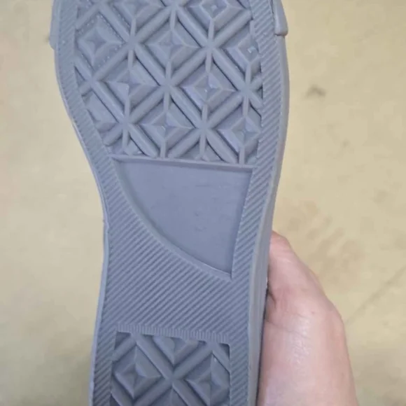 Zodiac Shoes Size 8 - Picture 4 of 6